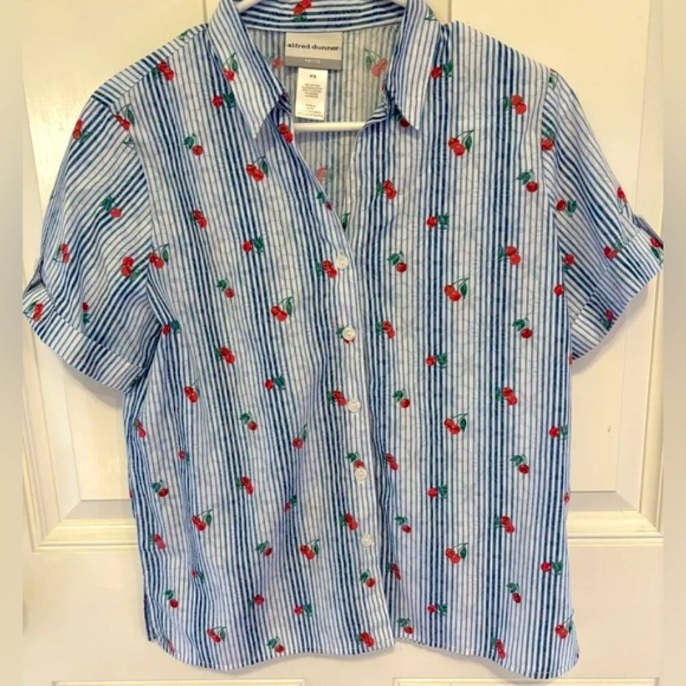 Alfred Dunner Women’s Blouse‎ Cherry/floral Button Down-Sz Petite Small